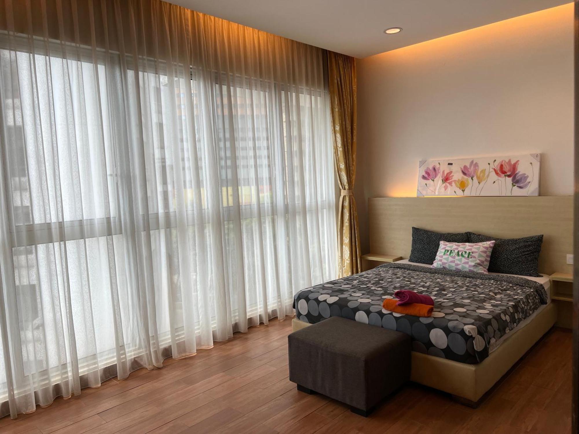 Regalia Suites 424 Kuala Lumpur Esterno foto