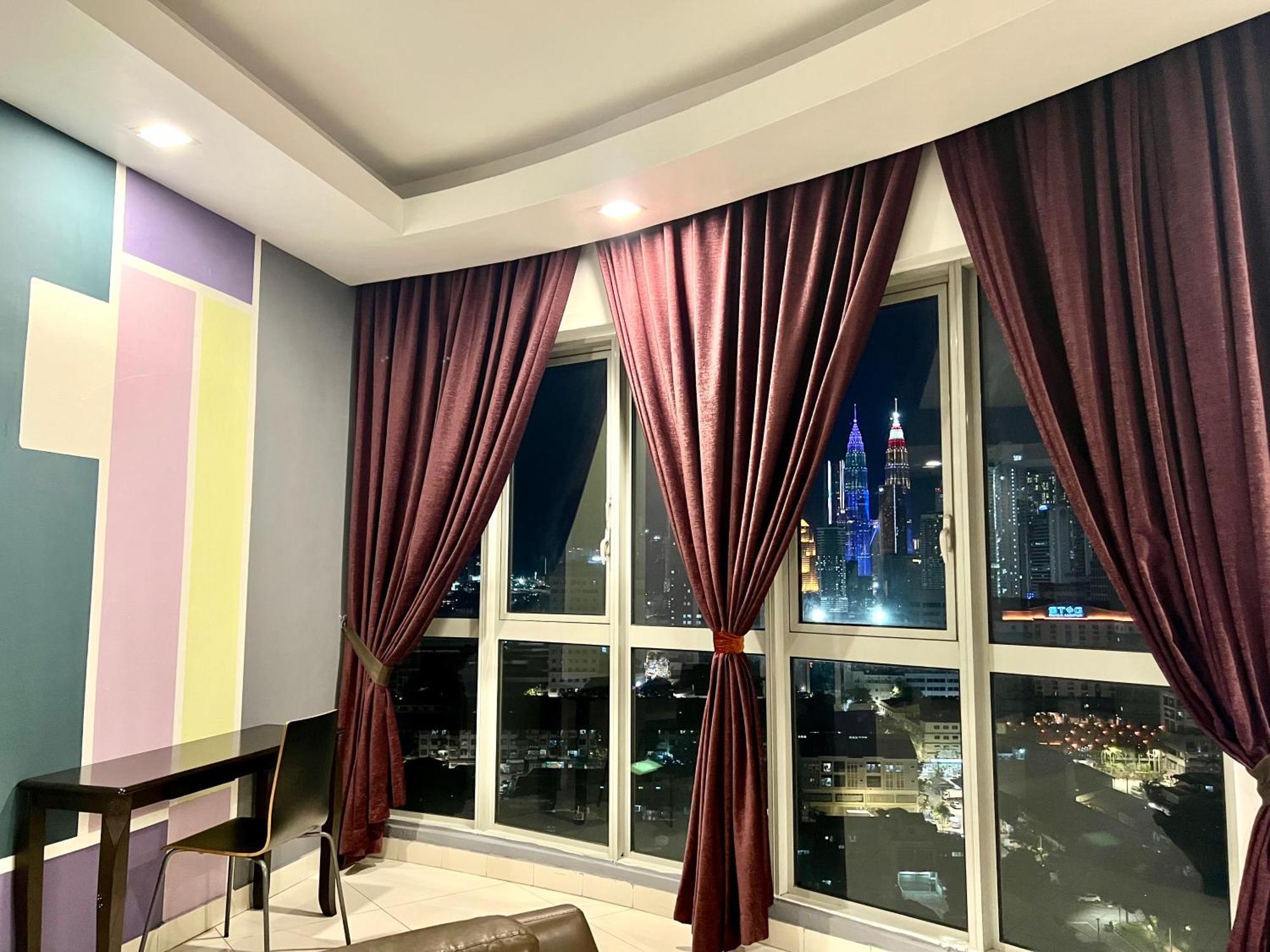 Regalia Suites 424 Kuala Lumpur Esterno foto